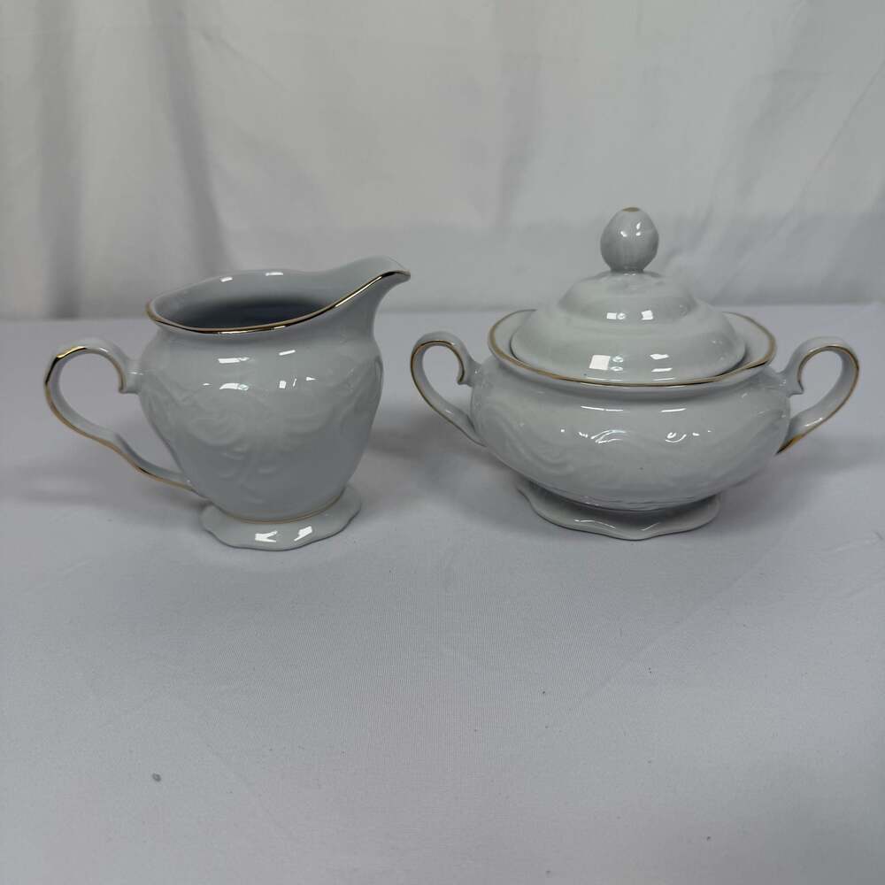 Tienshan Fine China Creamer and Lidded Sugar Bowl Set with Gold Trim